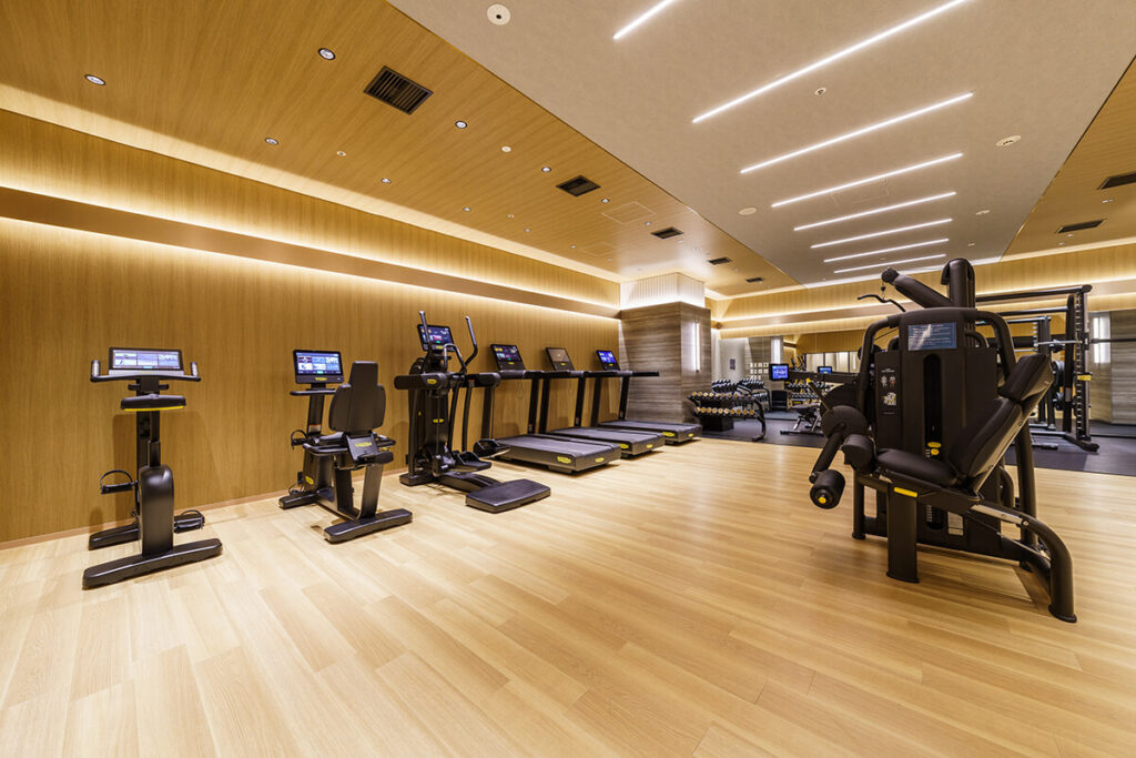 【3F】フィットネスジムでウェルネスなひとときを！