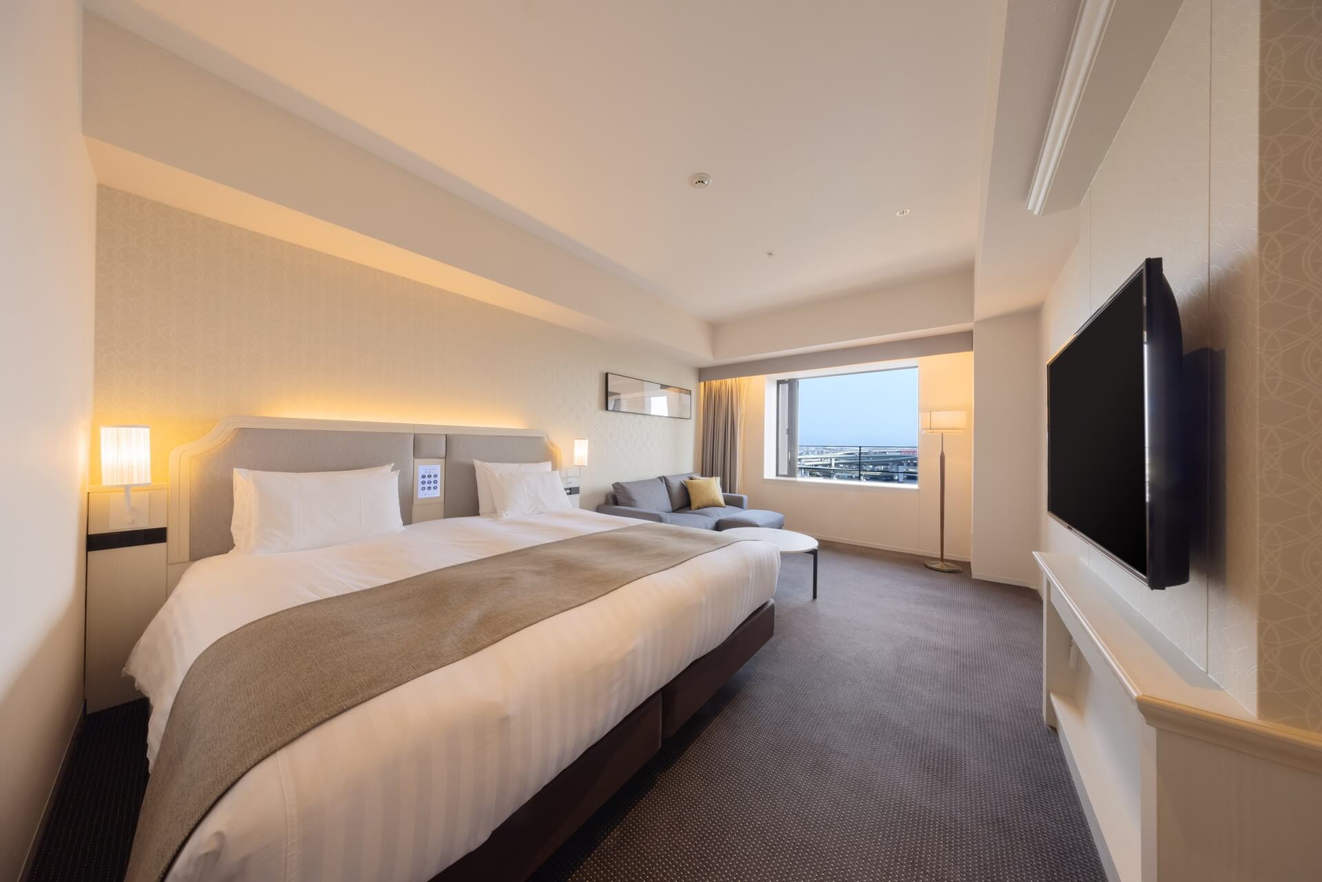 PREMIUM ROOM | リーベルホテル大阪