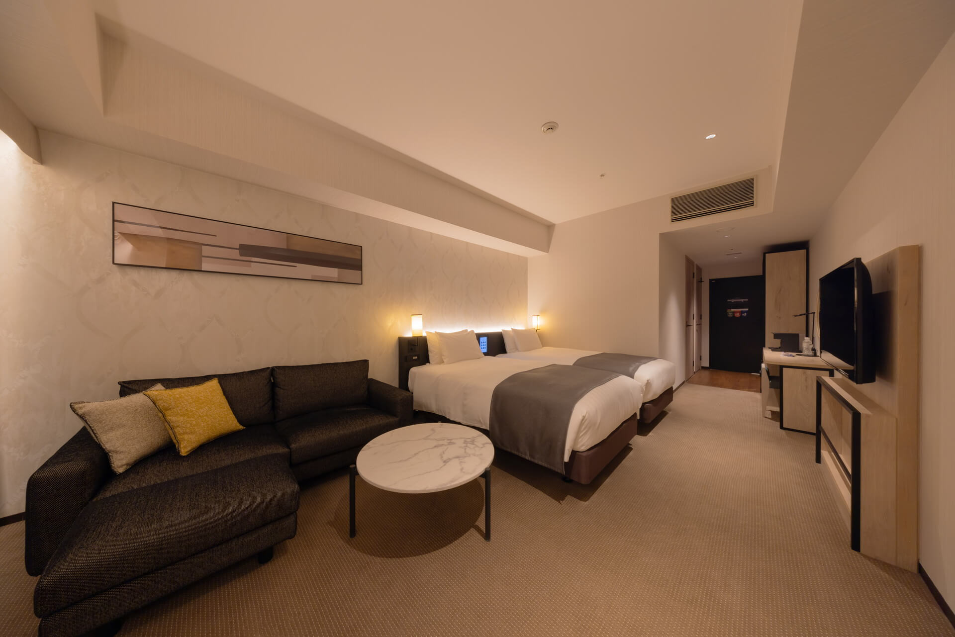 PREMIUM ROOM | リーベルホテル大阪